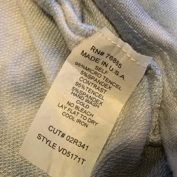 NWT Red Haute Tie Dye Slouchy Crew Neck Twist Tie Tee Shirt Size L - Picture 11 of 13